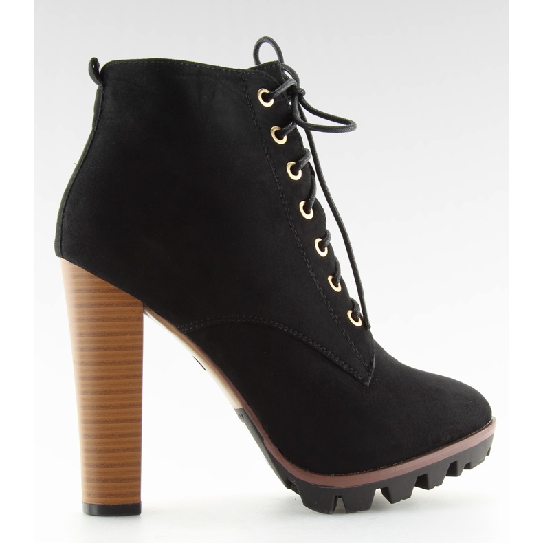 Botki traperki na obcasie czarne 118-1