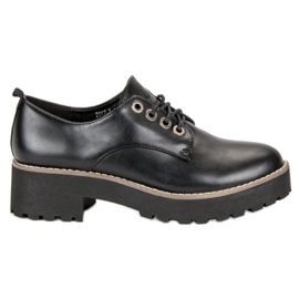 Modne wiązane półbuty czarne