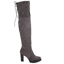 Seastar Szare muszkieterki na słupku