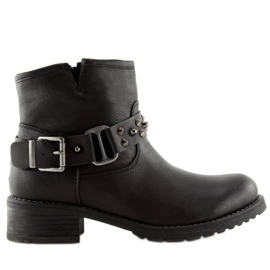 Botki z ćwiekami czarne 810-PA Black