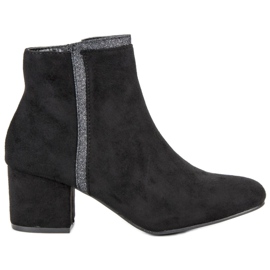 Comer Czarne Botki Na Obcasie