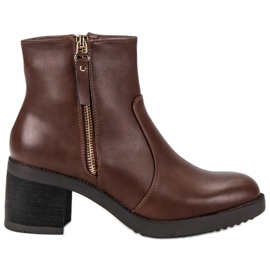 Klasyczne botki na słupku brązowe