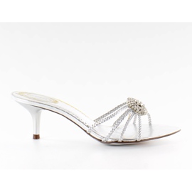 Klapki eleganckie 39225-1 srebrne szare