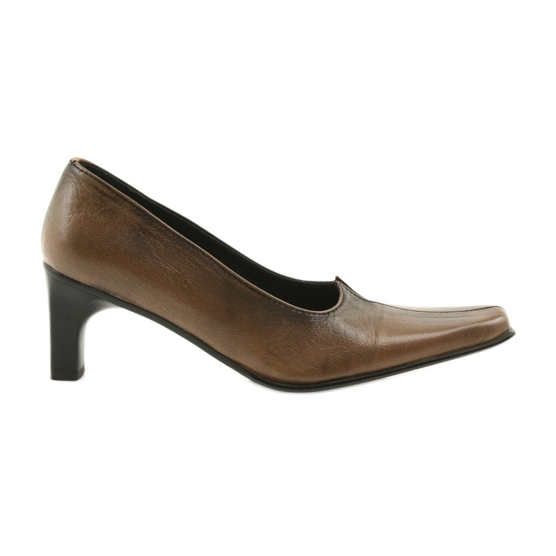Czółenka skórzane brązowe