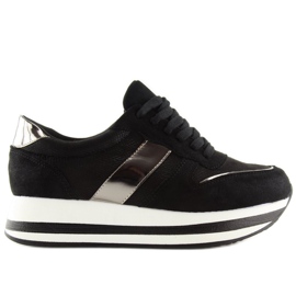 Buty na wysokiej podeszwie czarne 99-11 Black