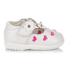 Pantofelki W Serduszka białe