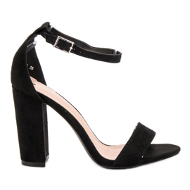 Ch. Creation Czarne Sandały Na Słupku