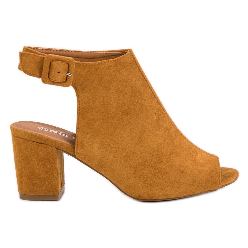 Nio Nio Zabudowane Sandały Na Słupku żółte