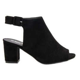 Nio Nio Zabudowane Sandały Na Słupku czarne