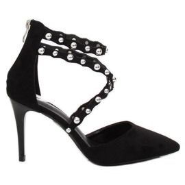 Szpilki z ćwiekami czarne B-50 Black