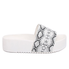 Klapki na wysokiej podeszwie białe N-32 White Snake