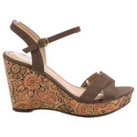 Corina Brązowe Sandałki Etno
