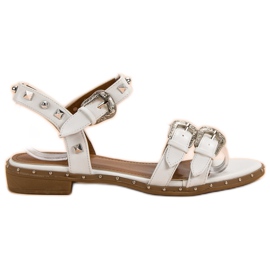Small Swan Białe Sandałki Z Ćwiekami