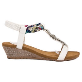 SHELOVET Sandałki Z Ozdobami białe