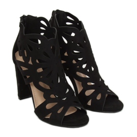 Botki ażurowe czarne AT-0657-L Black