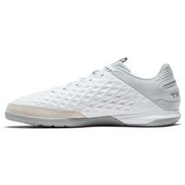 Buty halowe Nike Tiempo Legend 8 Academy Ic M AT6099-100 białe białe