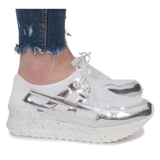 Białe Sportowe Trampki Na Platformie Calixte