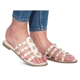 Beżowe klapki z ćwiekami Rabelle beżowy