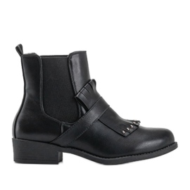 Czarne botki na obcasie 1812