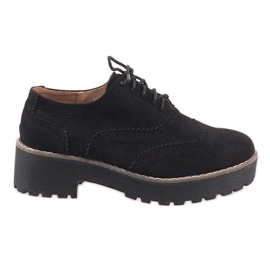 Czarne półbuty na obcasie jazzówki LL185