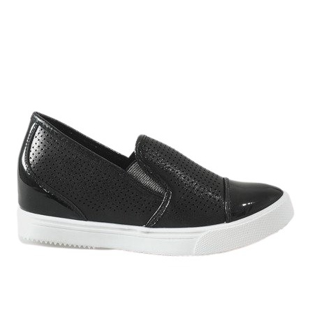 Czarne sneakersy na koturnie DD439-1