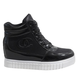 Czarne sneakersy na koturnie NB83P