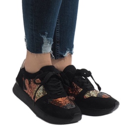 Czarne sportowe trampki na koturnie T025 wielokolorowe