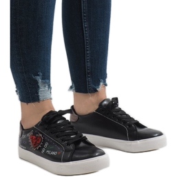 Czarne trampki serce G-115
