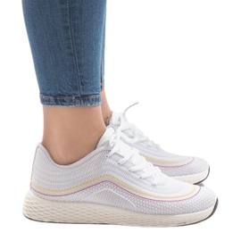 Białe obuwie sportowe G-205