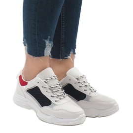 Wielokolorowe modne obuwie sportowe YM-31 Black białe czarne czerwone