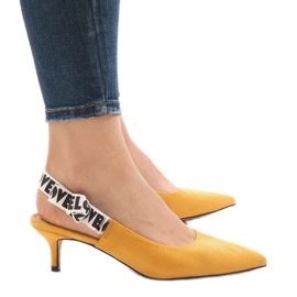 Żółte czółenka na szpilce HD-33