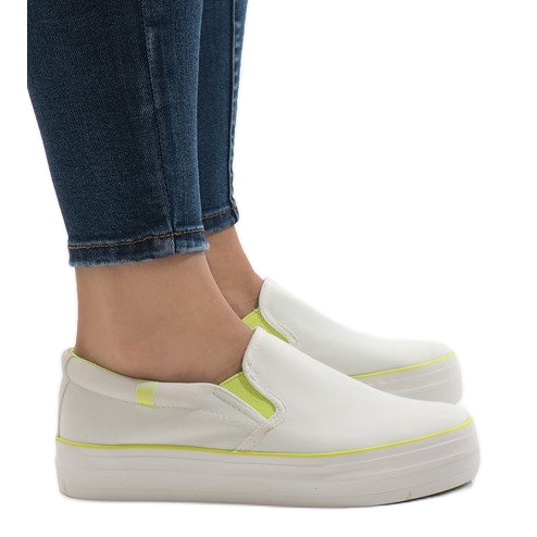 Białe trampki platformie GF-41