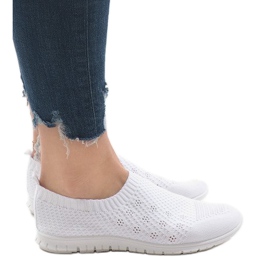 Białe obuwie sportowe B111-13