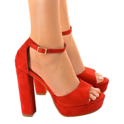 Czerwone sandały na słupku D08