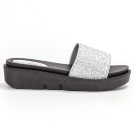 SHELOVET Gumowe Klapki Na Koturnie szare