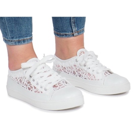 Białe ażurowe trampki Dolita