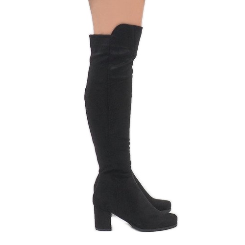 Czarne zamszowe kozaki na słupku H306