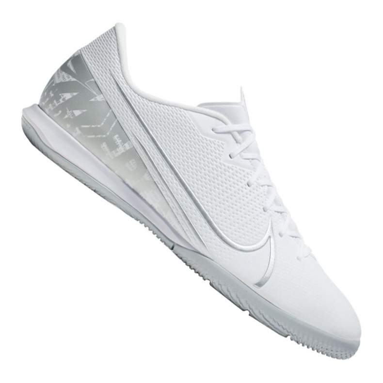 Buty halowe Nike Vapor 13 Academy Ic M AT7993-100 białe białe