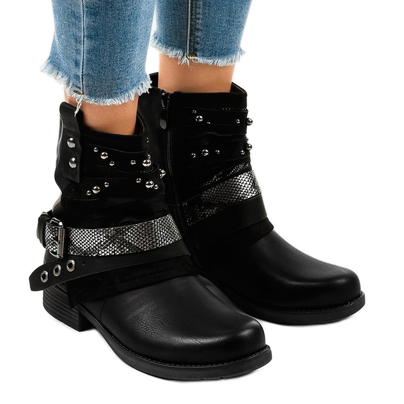 Czarne botki ocieplane bogato zdobione 17103-1A