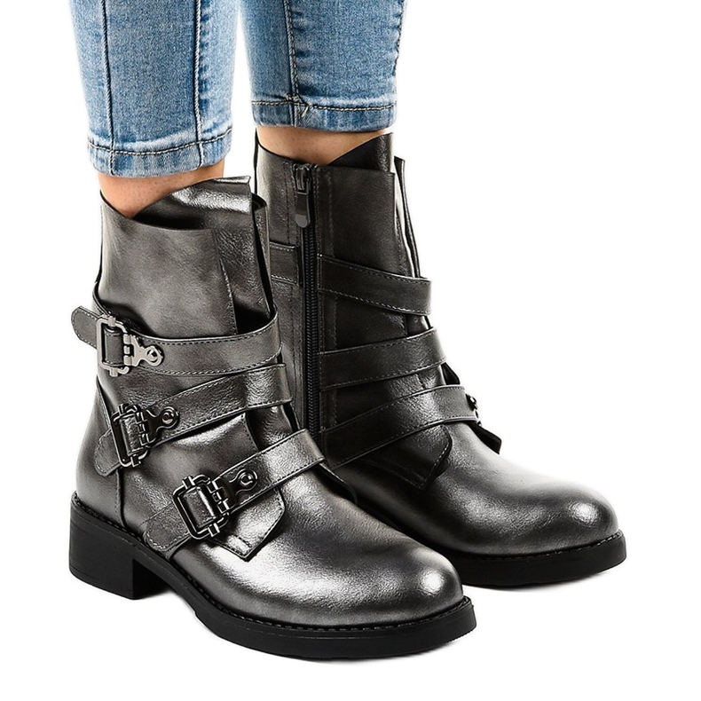 Szare botki damskie z klamrami HQ1588