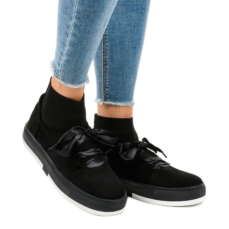 Czarne trampki wysokie wstążka CH-95