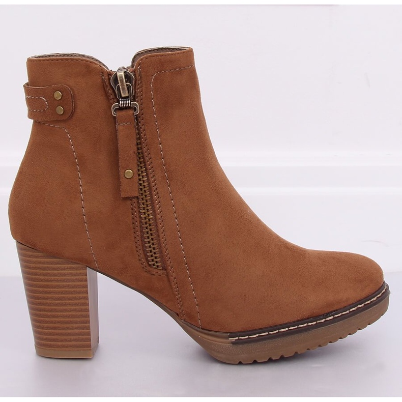 Botki na obcasie zamszowe beżowe 8B856 Khaki Ii Gatunek beżowy