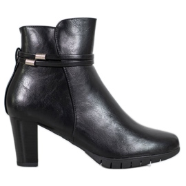 Klasyczne Botki Na Słupku czarne