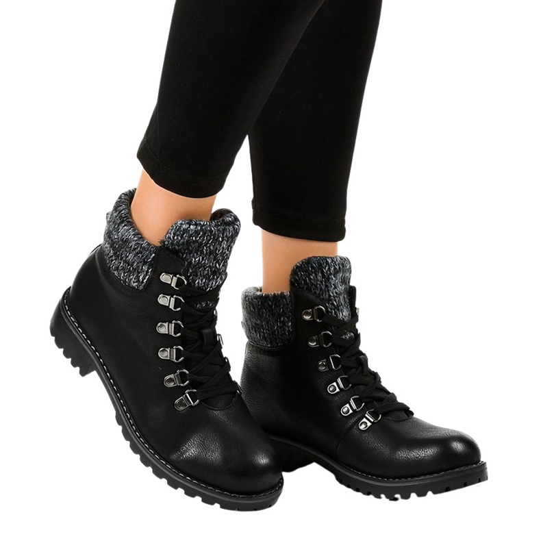 Czarne traperki botki bez ocieplenia Z186