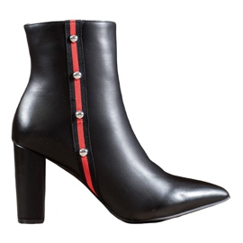 SHELOVET Botki Z Ozdobnym Paskiem czarne