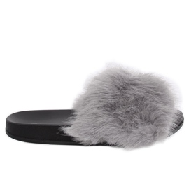 Klapki z futerkiem szare CK107P Grey