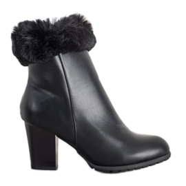 Goodin Botki Na Słupku Z Futerkiem czarne