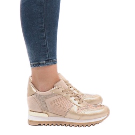 Złote trampki na koturnie G-125 złoty