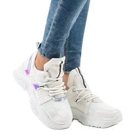 Białe sneakersy sportowe K-505