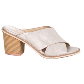 Sergio Leone Złote Klapki Na Słupku złoty